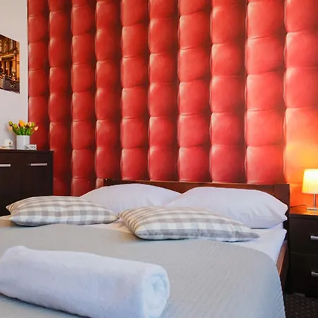 Boogie Deluxe Old Town 3* Wrocław