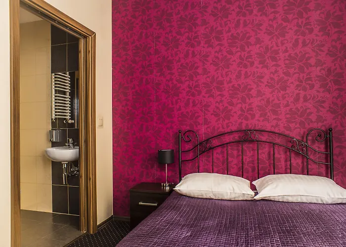 Boogie Deluxe Old Town Aparthotel 3*