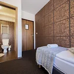 Boogie Deluxe Old Town Ξενοδοχείο με διαμερίσματα 3*