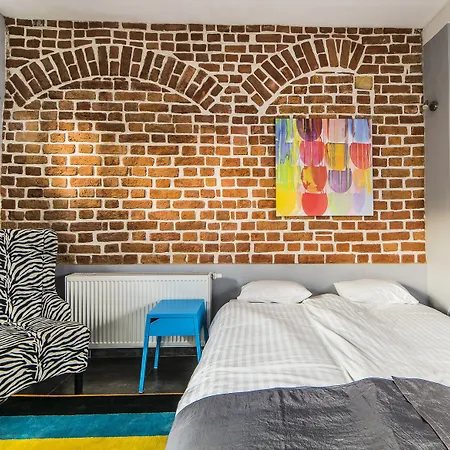 Boogie Deluxe Old Town 公寓式酒店 3*