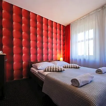 Hotel apartamentowy Boogie Deluxe Old Town 3*