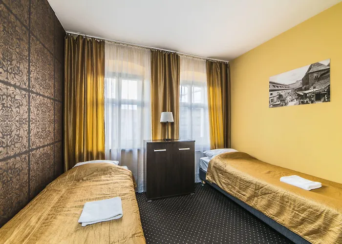 Boogie Deluxe Old Town 3*