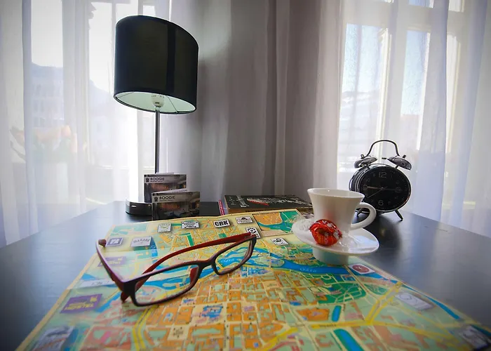 Boogie Deluxe Old Town