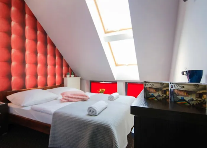 Boogie Deluxe Old Town アパートホテル 3*